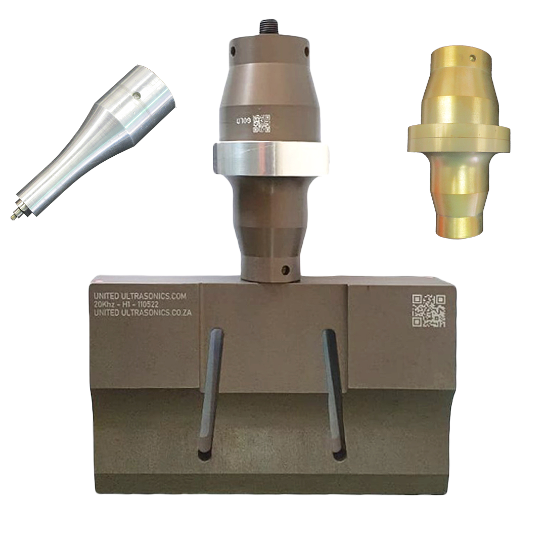 United Ultrasonics ultrasonic generator, horn and tooling assembly